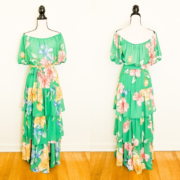 Flying Tomato Dresses & Skirts - 🌟LAST 1🌟NWT Flying Tomato Green Floral Maxi